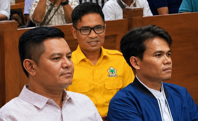 Tiga Anggota DPRD NTB, Acip, IJU dan Hamdan, dalam Persidangan Perkara Kasus Gratifikasi di Pengadilan Tipikor Mataram.