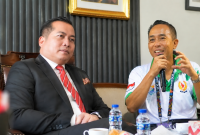 Mori Hanafi saat Menyampaikan Tanggapan Terkait Wacana Gubernur NTB Lalu Muhamad Iqbal ikut dalam Bursa Pencalonan Ketua KONI NTB periode 2026-2030.