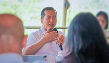 Gubernur NTB Lalu Muhamad Iqbal Saat Membuka Dialog Strategis Penanganan dan Pencegahan TPPO di NTB, Rabu (12/8/2026).