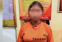 Polresta Lombok Tengah Menetapkan Seorang Perempuan Berinisial S Sebagai Tersangka Dugaan Penipuan Koperasi Syariah “Ngiring Tunas Paice” dengan Kerugian Diperkirakan Mencapai Rp780,85 juta.