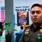 Enam Tersangka Kasus Dugaan Korupsi Pengadaan Masker Covid-19 Menjalani Proses Tahap II setelah Berkas Perkara Dinyatakan P-21 dan Kini Menjadi Tahanan Kota.