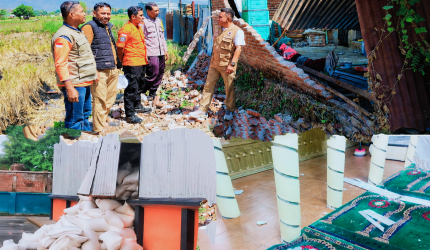 Gempa M7,7 Flores terasa hingga Bima menyebabkan rumah masjid hotel dan Gudang Bulog rusak