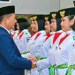 Gubernur NTB Lalu Muhamad Iqbal saat Mengukuhkan 28 Anggota Paskibraka Tingkat Provinsi NTB Tahun 2026 di Aula Pendopo Gubernur NTB, Mataram.