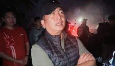 Gubernur NTB Dr. H. Lalu Muhamad Iqbal Turun Langsung Meninjau Lokasi Kebakaran Desa Adat Sade, Lombok Tengah, Setelah Tiba Dari Nusa Tenggara Timur (NTT)