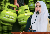 Wakil Gubernur NTB Indah Dhamayanti Putri Menyoroti Persoalan Kelangkaan dan Kekosongan Kuota LPG 3 Kg Dalam Rapat Koordinasi TPID di Kabupaten Sumbawa.