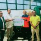 Bank NTB Syariah menyalurkan bantuan air bersih dan paket sembako kepada warga terdampak kebakaran di kawasan Desa Adat Sade, Lombok Tengah.