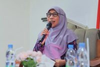 Anggota KPU Provinsi NTB Divisi Teknis Penyelenggaraan Pemilu, Zuriati, Dalam Pembahasan Mengenai Pemenuhan Hak Pilih Kelompok Rentan Dan Pemilih Disabilitas.