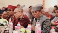 Bupati Sumbawa Ir. H. Syarafuddin Jarot Saat Mengikuti Rakernas XII Jaringan Kota Pusaka Indonesia di Kota Ternate. Sumbawa Dipercaya Menjadi Tuan Rumah Rakernas Jaringan Kota Pusaka Indonesia 2028.
