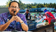 Kepala Dinas Kelautan dan Perikanan NTB Muslim dan Terlihat Aktivitas Nelayan di Pelabuhan