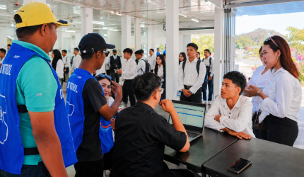 Peserta mengikuti seleksi volunteer MotoGP Mandalika 2026 di Sirkuit Mandalika.