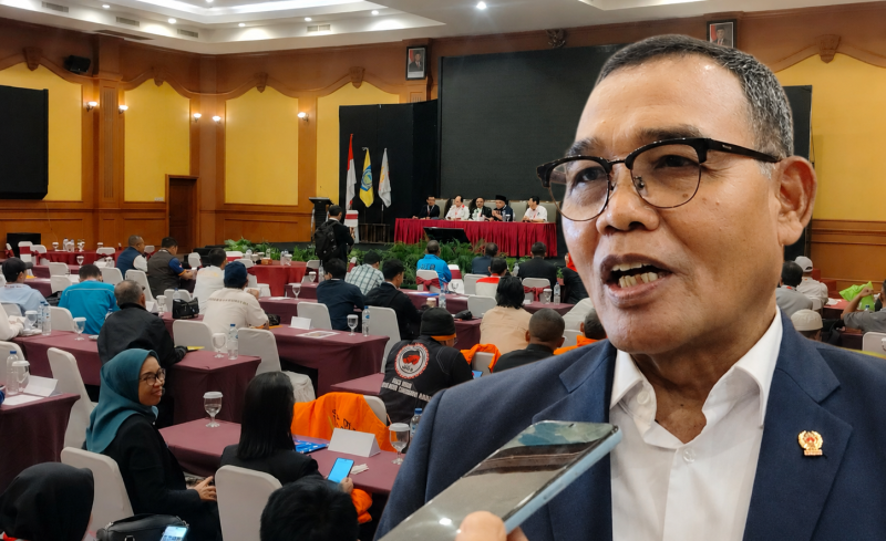 Kepala Bidang Organisasi KONI Pusat Eko Budi Supriyanto dalam Musorprov XIII KONI NTB 2026 di Mataram.