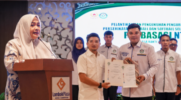 Wagub NTB Umi Dinda Saat Menyampaikan Sambutan Dalam Pengukuhan dan Pelantikan Pengurus PERBASASI NTB Masa Bakti 2026-2030 di Mataram.