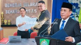 Tim Kuasa Hukum H. Afandir Saat Menyampaikan Laporan dan Sikap Hukum Terkait Kabag Kesra Bima kepada Ditreskrimsus Polda NTB. Dan Foto Bupati Bima Ady Mahyudi 