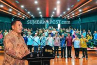 Ketua PWI NTB, Dan Wartawan Dari Berbagai Daerah di NTB Mengikuti Kegiatan Orientasi Kewartawanan dan Keorganisasian (OKK) PWI NTB di Mataram.