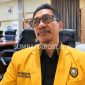 Ketua DPD Hanura NTB Ahmad Dahlan Saat Memberikan Keterangan Terkait Dugaan Perselingkuhan yang Menyeret Anggota DPRD Dompu berinisial K Kader Partai Hanura.