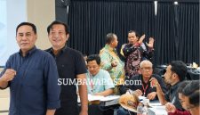 Ketua PWI NTB Ahmad Ikliludin dan Sekretaris Fahrul Mustofa (Iklil-Arul) Pada Pelaksanaan UKW Mandiri PWI NTB yang Diikuti 54 Wartawan.