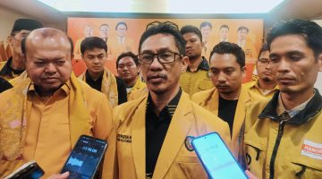 Ketua DPD Hanura NTB Ahmad Dahlan (Dae Leo) Bersama Ketua Tim Satuan Tugas (Task Force) DPP Hanura Patrice Rio Capella dan Jajaran Hanura NTB Saat Konsolidasi Organisasi.