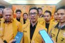 Ketua DPD Hanura NTB Ahmad Dahlan (Dae Leo) bersama Ketua Tim Satuan Tugas (Task Force) DPP Hanura Patrice Rio Capella dan jajaran Hanura NTB Saat Konsolidasi Organisasi.