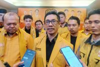 Ketua DPD Hanura NTB Ahmad Dahlan (Dae Leo) bersama Ketua Tim Satuan Tugas (Task Force) DPP Hanura Patrice Rio Capella dan jajaran Hanura NTB Saat Konsolidasi Organisasi.