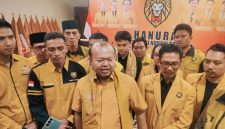 Ketua Tim Satuan Tugas (Task Force) DPP Hanura Patrice Rio Capella Didampingi Ketua DPD Hanura NTB Ahmad Dahlan (Dae Leo) Bersama Jajaran Hanura NTB Saat Konsolidasi Politik Menuju Pemilu 2029.