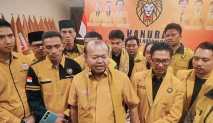 Patrice Rio Capella dan Ahmad Dahlan Dae Leo saat konsolidasi Hanura NTB menuju Pemilu 2029