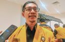 Anggota Komisi IV DPRD NTB Ahmad Dahlan atau Dae Leo Saat Menyoroti Persoalan Infrastruktur Jalan di Wilayah Bima-Dompu.