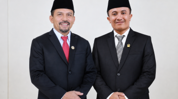 Kader Jaelani (AKJ) dan Marga Harun (MH) Mulai Diwacanakan Berpasangan untuk Pilkada Dompu 2029. Wacana Tersebut Mencuat di Media Sosial dan Mendapat Beragam Respons dari Warganet.