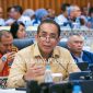 Anggota Komisi V DPR RI Mori Hanafi Saat Mengikuti Rapat Dengar Pendapat (RDP) bersama BMKG dan BNPP/Basarnas di Kompleks Parlemen, Jakarta.