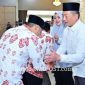 Gubernur NTB Lalu Muhamad Iqbal Didampingi Wakil Gubernur NTB Hj. Indah Dhamayanti Putri Atau Akrab Disapa Umi Dinda Saat Melepas Kafilah NTB Yang Akan Mengikuti MTQ Nasional XXXI 2026 di Semarang, Jawa Tengah.