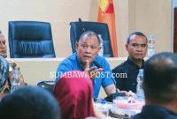 Anggota Bawaslu RI Totok Hariyono Saat Melakukan Kunjungan Kerja dan Konsolidasi Demokrasi Bersama Jajaran Bawaslu NTB.