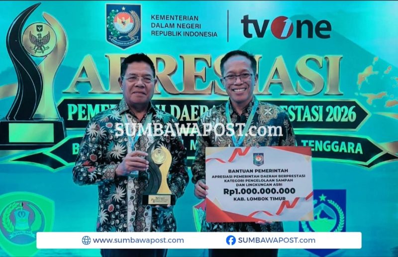 Kabupaten Lombok Timur Meraih Penghargaan Kemendagri kategori Pengelolaan Sampah dan Lingkungan ASRI di Jakarta, Kamis (17/9/2026).
