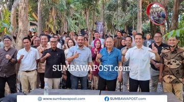 Anggota Bawaslu RI Totok Hariyono Saat Menghadiri Konsolidasi Demokrasi dan Penguatan Sinergi Pengawasan Pemilu 2029 di Mataram, NTB.