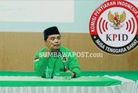 Ketua Komisi I DPRD NTB H Moh Akri Saat Memberikan Keterangan Terkait Tanggapan Publik dan Rekam Jejak 21 Calon Anggota KPID NTB.
