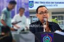 Kepala Disnakertrans NTB bersama PMI Asal Mataram, Muhamad Yanuar Fikri, Saat Berada di Kantor Polisi Myawaddy, Myanmar.