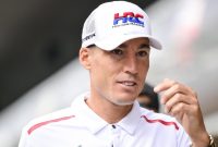 Pembalap Penguji Honda, Aleix Espargaro, Mundur dari MotoGP Mandalika 2026 Karena Mengalami Ketidaknyamanan Fisik Setelah Cedera Serius.