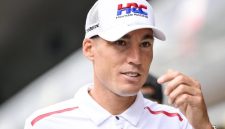 Pembalap Penguji Honda, Aleix Espargaro, Mundur dari MotoGP Mandalika 2026 Karena Mengalami Ketidaknyamanan Fisik Setelah Cedera Serius.