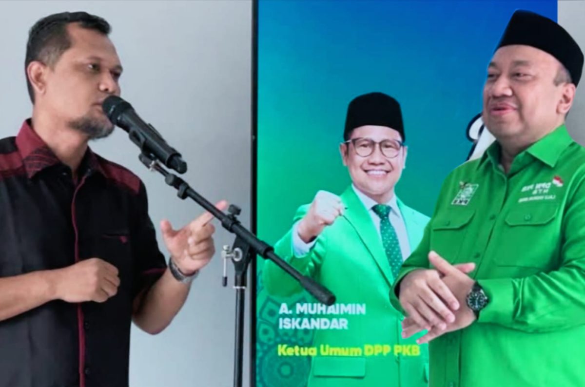 Ketua DPW PKB NTB Lalu Hadrian Irfani Bersama Jajaran Bawaslu NTB Dalam Agenda Konsolidasi Demokrasi di Kantor Baru DPW PKB NTB, Pagesangan, Mataram.