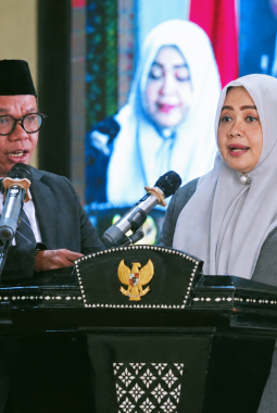 BPR NTB Ganti Baju Jadi BPRS, Wagub NTB Umi Dinda Tekankan Hal Ini