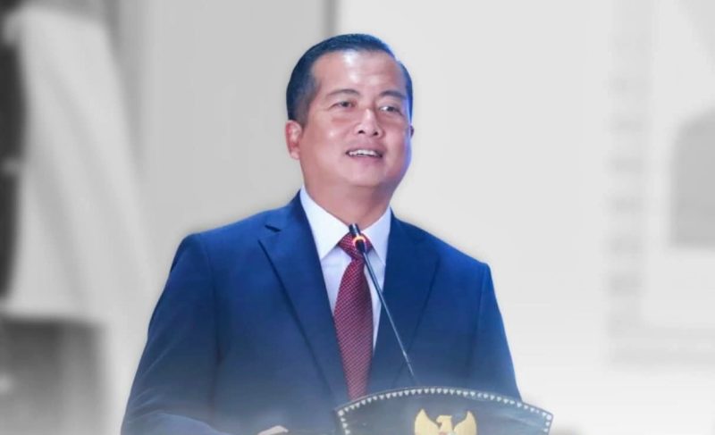 Gubernur NTB Dr. H. Lalu Muhamad Iqbal 