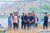 Gubernur NTB Dr Lalu Muhamad Iqbal Saat Meninjau Tambak Undang di Wilayah Pulau Kaung, Kabupaten Sumbawa, dan Menyoroti Kondisi IPAL Serta Kendala Perizinan.