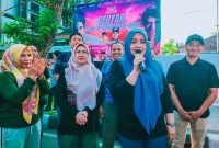 Wagub NTB Indah Dhamayanti Putri Saat Menghadiri Talk Show Gebyar MotoGP di Kawasan Car Free Day Jalan Udayana, Mataram, Minggu (4/10/2026).