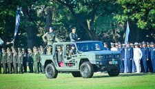 Upacara Peringatan HUT ke-81 TNI di Lapangan Trisula Yonif 742/Satya Wira Yudha, Kota Mataram, Senin (5/10/2026), Berlangsung Bertepatan Dengan Momentum Resmi Berdirinya Kodam XXX/Rinambora.