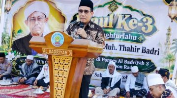 Peringatan Haul ke-3 Almaghfurlahu TGH. Lalu Muh. Thahir Badri di Pondok Pesantren Al-Badriyah 3, Kebun Raden, Desa Lando, Kecamatan Terara, Lombok Timur, Sabtu (3/10/2026).