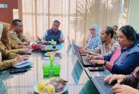 Tim KPK Saat Melakukan Kunjungan dan Pembahasan Tata Kelola Koperasi di sektor pertambangan bersama Diskop UKM Provinsi NTB, Selasa (6/10/2026).