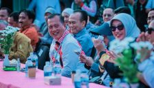 Gubernur NTB Lalu Muhamad Iqbal Bersama Istri, Sinta M. Iqbal, Menghadiri Mandalika Street Food Festival Vol. 2 di Bazar Mandalika, Kuta, Lombok Tengah, Jumat (9/10/2026).