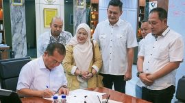 Gubernur NTB Lalu Muhamad Iqbal Menyampaikan Target Konversi BPR NTB dari Sistem Konvensional Menjadi BPR NTB Syariah, yang Ditargetkan Rampung Pada Akhir r 2026.