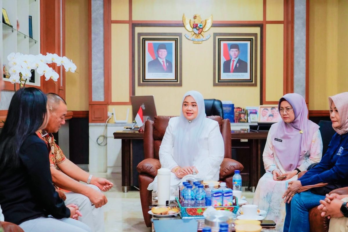 Wakil Gubernur NTB Indah Dhamayanti Putri atau Umi Dinda Menerima Kunjungan Perwakilan PT Indonesia Kaishi Untuk Menjajaki Peluang Investasi Pengembangan Destinasi Wisata di NTB.