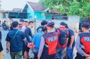 Polresta Mataram Menggelar Operasi Kampung Sarang Narkoba di Lingkungan Karang Bagu, Cakranegara, dan Mengamankan 19 pria Untuk Menjalani Pemeriksaan.