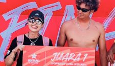 Ketua PSOI NTB  Bersama Atlet Bronson Meydi Yang Kembali Meraih Medali Emas di Liga Surfing Indonesia di Bali.