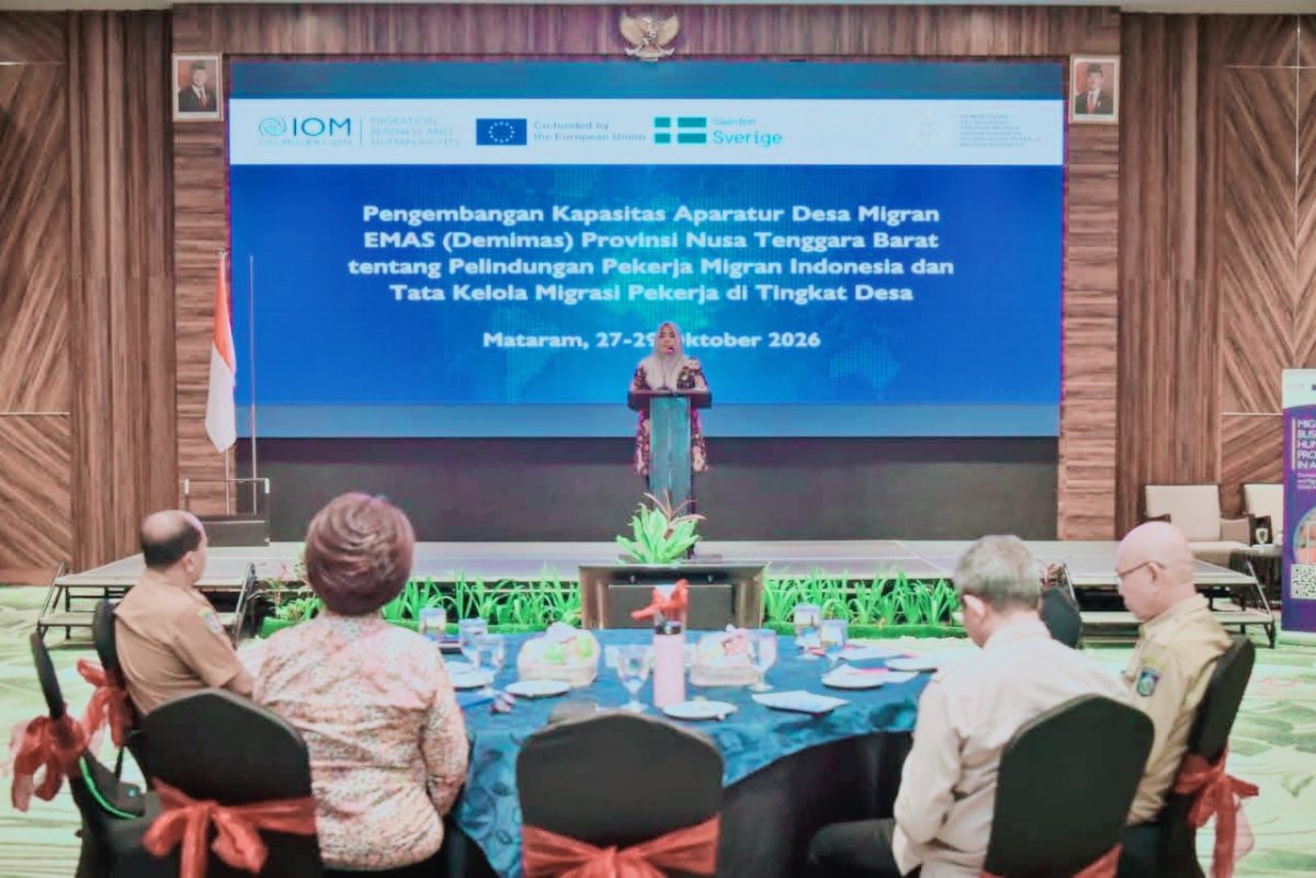 Wakil Gubernur NTB Indah Dhamayanti Putri Saat Menyampaikan Pentingnya Penguatan Perlindungan Pekerja Migran Indonesia Melalui Pengembangan Desa Migran EMAS.